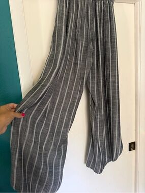 Wide Leg Striped Women’s Pants - Gray